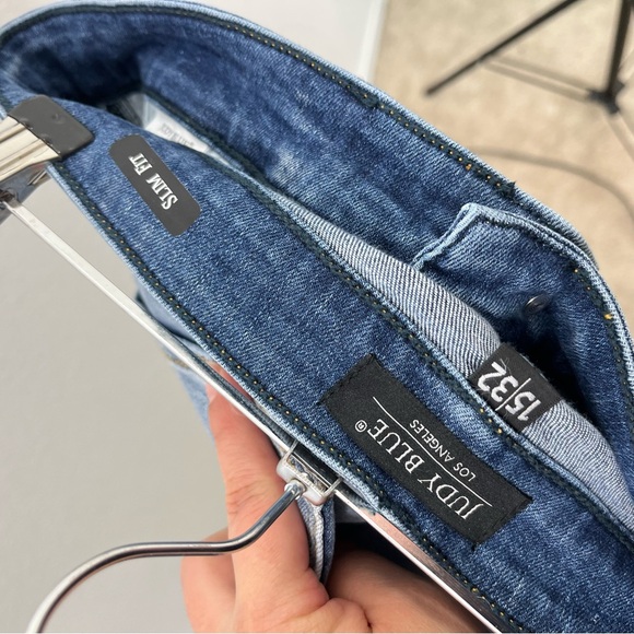 Judy Blue Mid‎ Rise Slim Fit Jeans size 15/32 Women’s - Picture 6 of 10